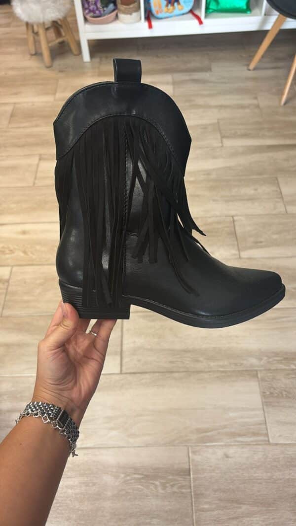 Botas flecos
