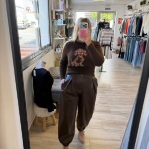 Pantalón globo polipiel marron